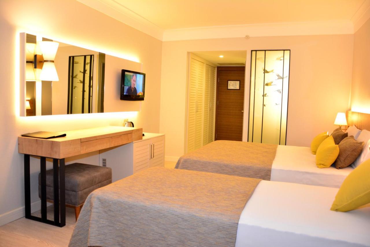 Nova Park Hotel Side Luaran gambar